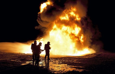 ferihegyi-tuzoltogyakorlat(960x640)(1).jpg (ferihegy, tűzoltó, tűz, )