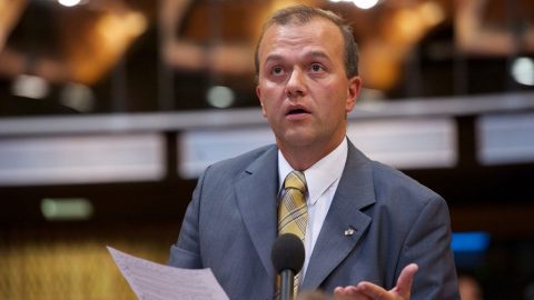 gaudi-nagy tamás (gaudi-nagy tamás, )