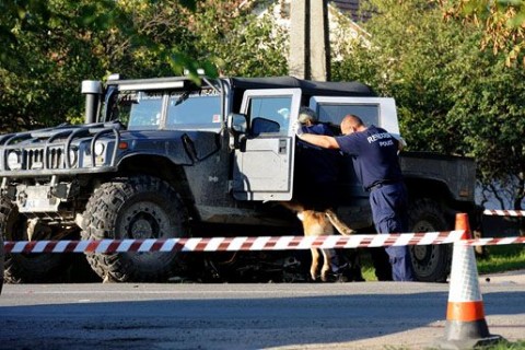 hummeres gázoló (hummer, gázoló)