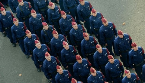 készenléti rendőrség (készenléti rendőrség)