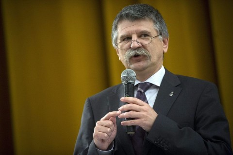 kövér lászló (kövér lászló)