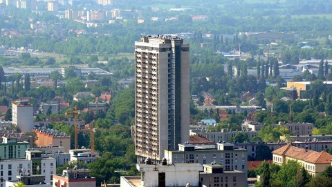 magasház (magasház)