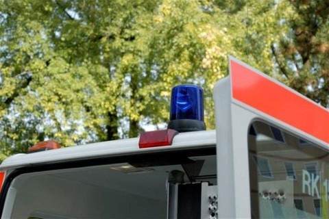 mentoauto-villogo(1)(960x640).jpg (mentő, )