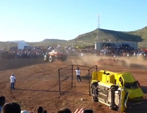 monster truck (Array)