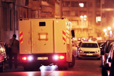 pénzszállítórablás (pénzszállító, )