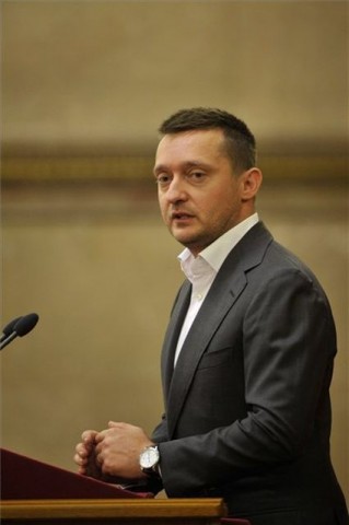 rogán antal (rogán antal, )