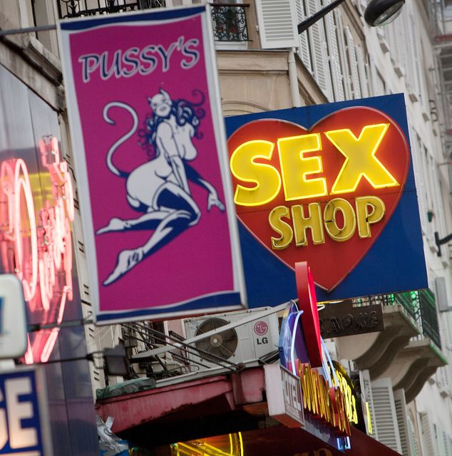 szexbolt (szexbolt, utcakép)
