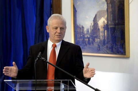 tarlos-istvan(960x640)(2).jpg (tarlós istván)