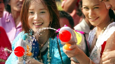 vízipisztoly (vízipisztoly, kánikula, )