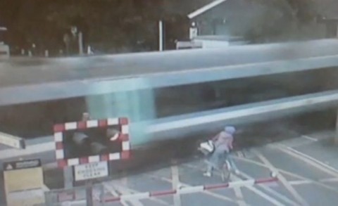 vonatgázolás (vonagázolás)