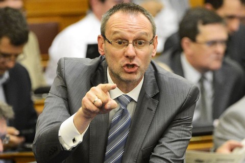 zsigo-robert(210x140)(1).jpg (zsigó róbert, )