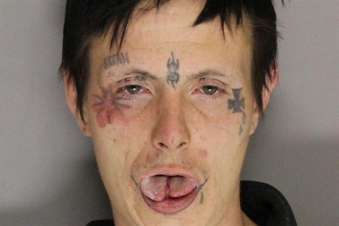 Adam-Pate(960x640).jpg (rendőrségi fotó, tetoválás, )