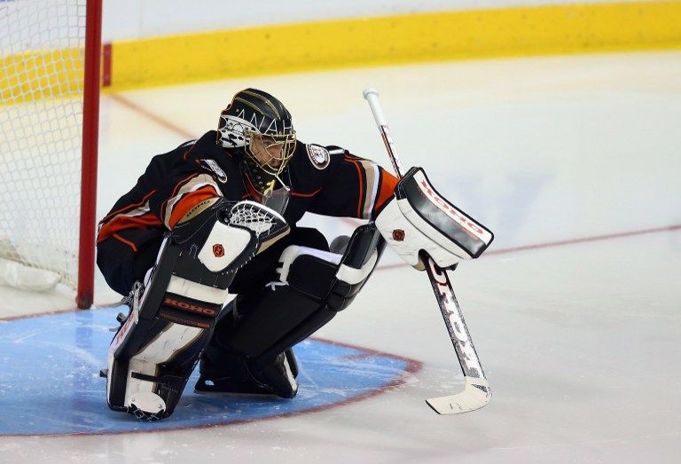 Jonas Hiller (Jonas Hiller, Anaheim Ducks)