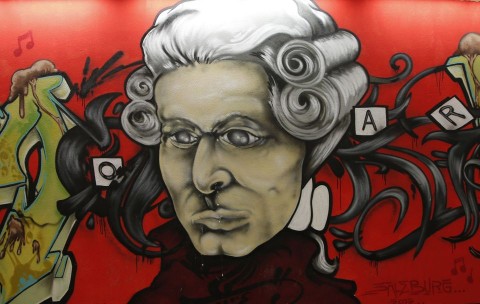 Mozart streetart (mozart, graffiti, salzburag)