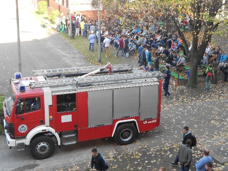 Tűzoltó autó (tűzoltó autó, )