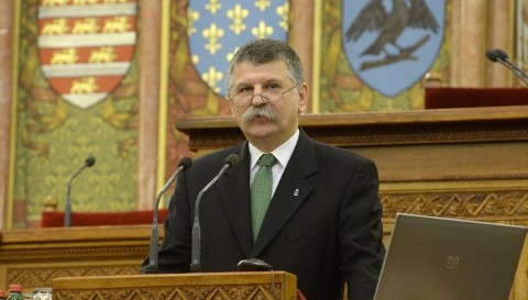 kövér lászló (kövér lászló)