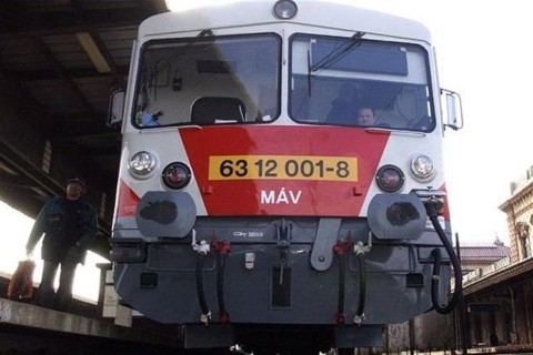 mav-(960x640).jpg (máv, )