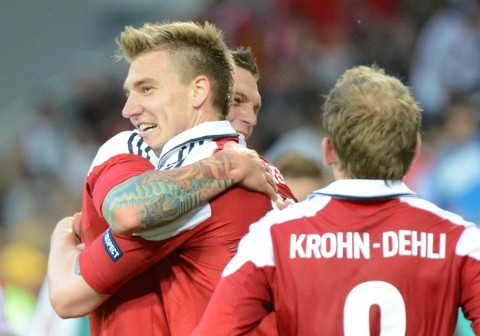 nicklas-bendtner(210x140)(2).jpg (nicklas bendtner, )
