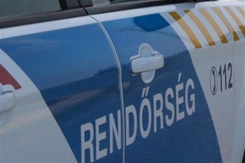 rendorseg(53)(960x640).jpg (rendőrautó, )