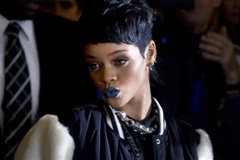 rihanna(2)(960x640).jpg (rihanna, )