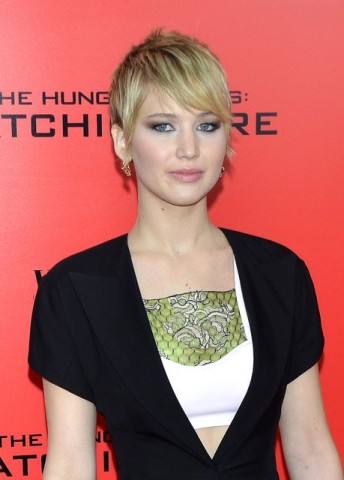 rövid haj (jennifer lawrence, )
