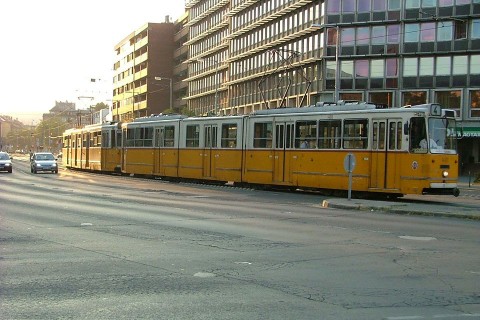 villamos (villamos, )