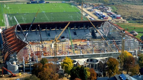 Felcsúti stadion (felcsúti stadion, )