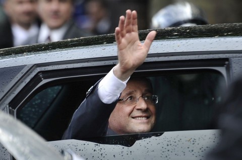 Francois-Hollande-(960x640)(2).jpg (francois hollande, autó, )