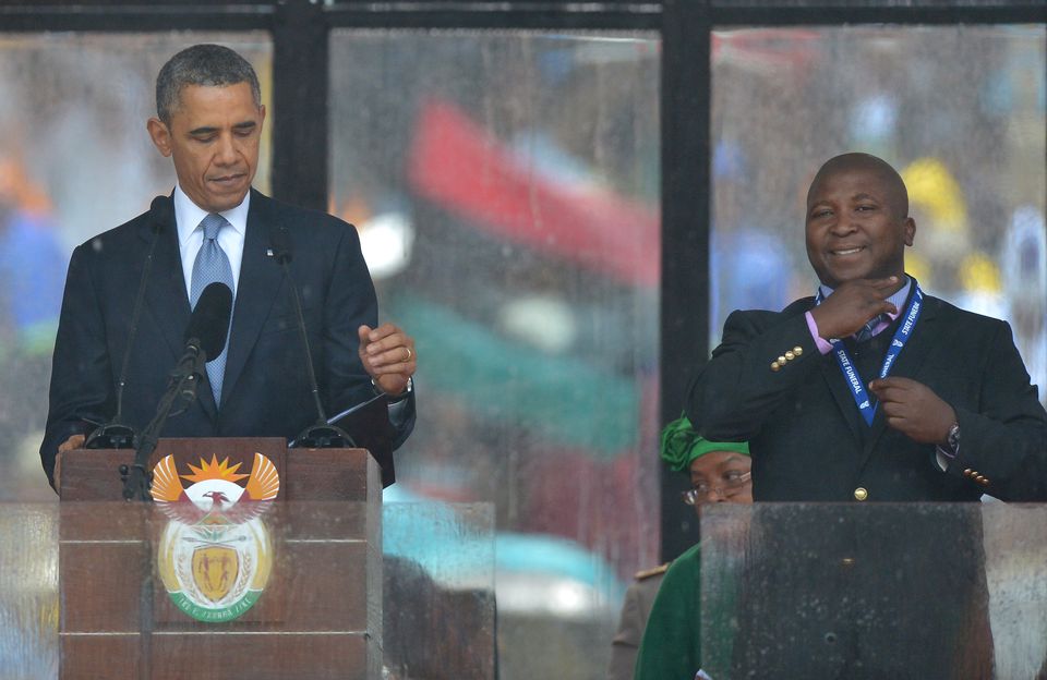 Obama Mandela búcsúztatásán (barack obama, dél-afrika, nelson mandela temetése, )