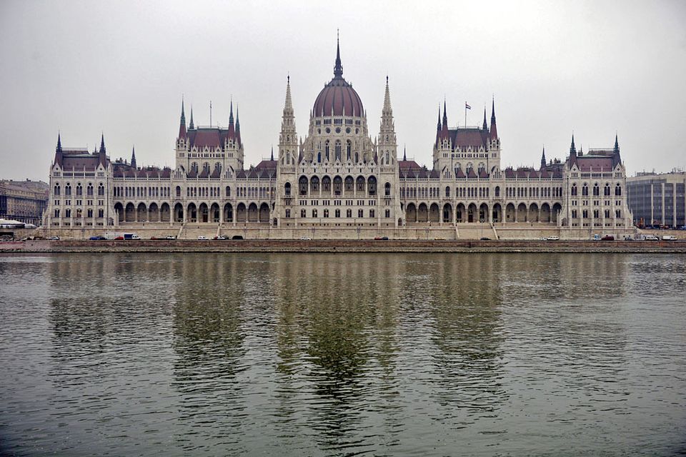 Parlament (Parlament)
