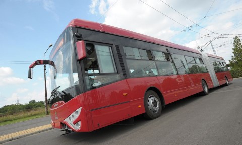 Tesztelik-az-uj-trolit-Szegeden(650x433)(1).jpg (Tesztelik az új trolit Szegeden)