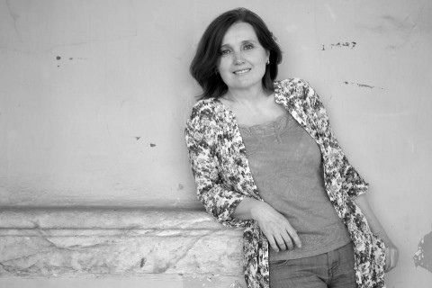 Tétényi Éva (esztergom, tétényi éva, )