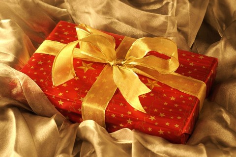 ajandek(960x640)(2).jpg (ajándék, )