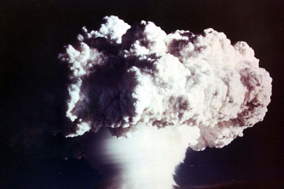 atombomba (atombomba, )