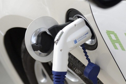 elektromos-auto(960x640)(1).jpg (elektromos autó, )