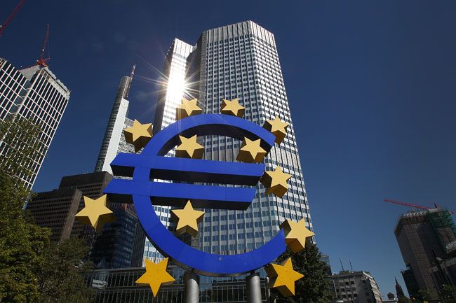 eu-kozponti-bank(960x640)(1).jpg (európai központi bank, )