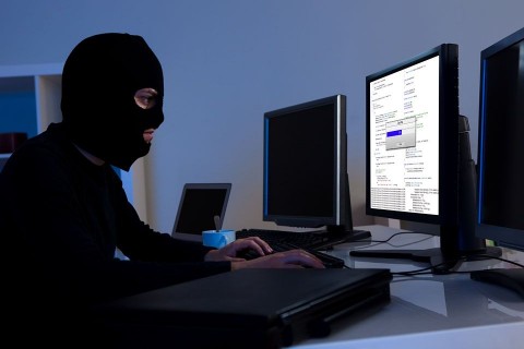 hacker (hacker)
