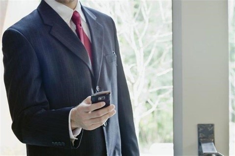 mobilceg(2)(960x640).jpg (mobilcég)