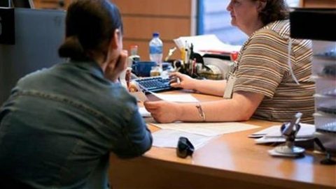 munkaugy(1)(960x640).jpg (munkaügy, hivatal, ügyintézés, )