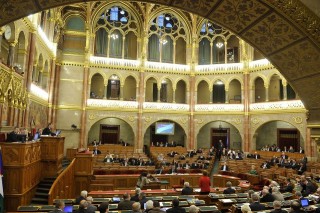 parlament(960x640)(1).jpg (parlament)