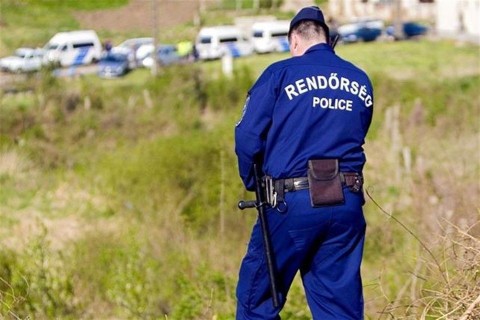 rendorseg(1)(960x640).jpg (rendőrség)