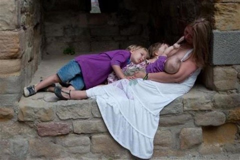 szoptatas(1)(1)(960x640).jpg (szoptatás)