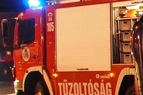 tuzoltosag(3)(960x640).jpg (tűzoltóautó)