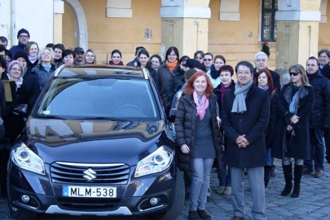 új suzuki esztergomnak (esztergom)