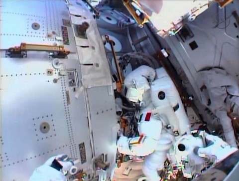 urseta(960x640)(1).jpg (űrséta)