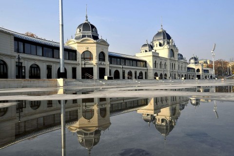 varosligeti-mujegpalya(960x640)(4).jpg (városligeti műjégpálya)