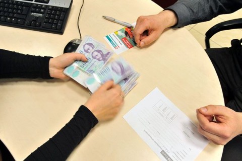 Bank(210x140)(1).jpg (bank)