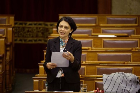 Osztolykán Ágnes (osztolykán ágnes)