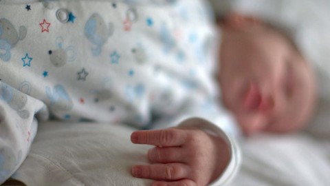 Ujszulott-csecsemo(210x140)(2).jpg (újszülött)