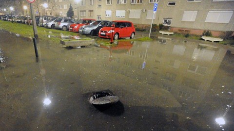 csőtörés csepelen (csőtörés, csepel, )